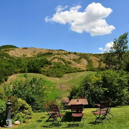 Podere Calvanella Bed & Breakfast