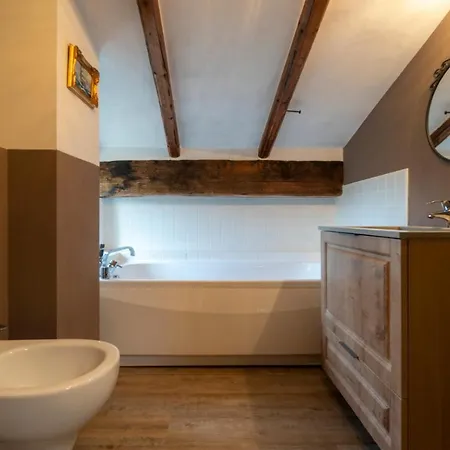 Bed & Breakfast Podere Calvanella *
