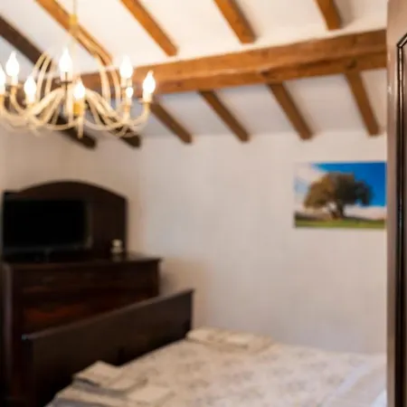 Podere Calvanella Bed & Breakfast