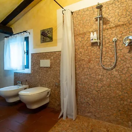 Podere Calvanella Bed & Breakfast San Clemente (Bologna)