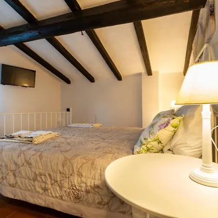 Bed & Breakfast Podere Calvanella *