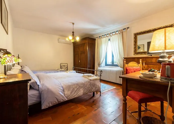 Il Podere Calvanella לינה וארוחת בוקר 3*